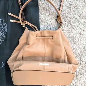 Vince Camuto Knox Drawstring Bucket Bag EUC